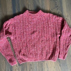 Cozy sweater in excellent condition, size s